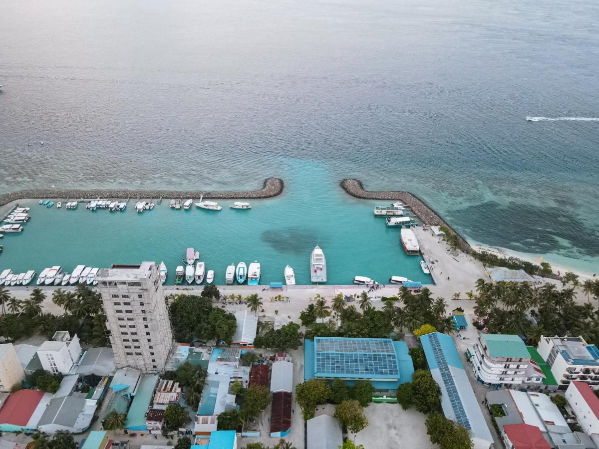 Aquzz Inn&Spa - Maldives Maafushi Esterno foto