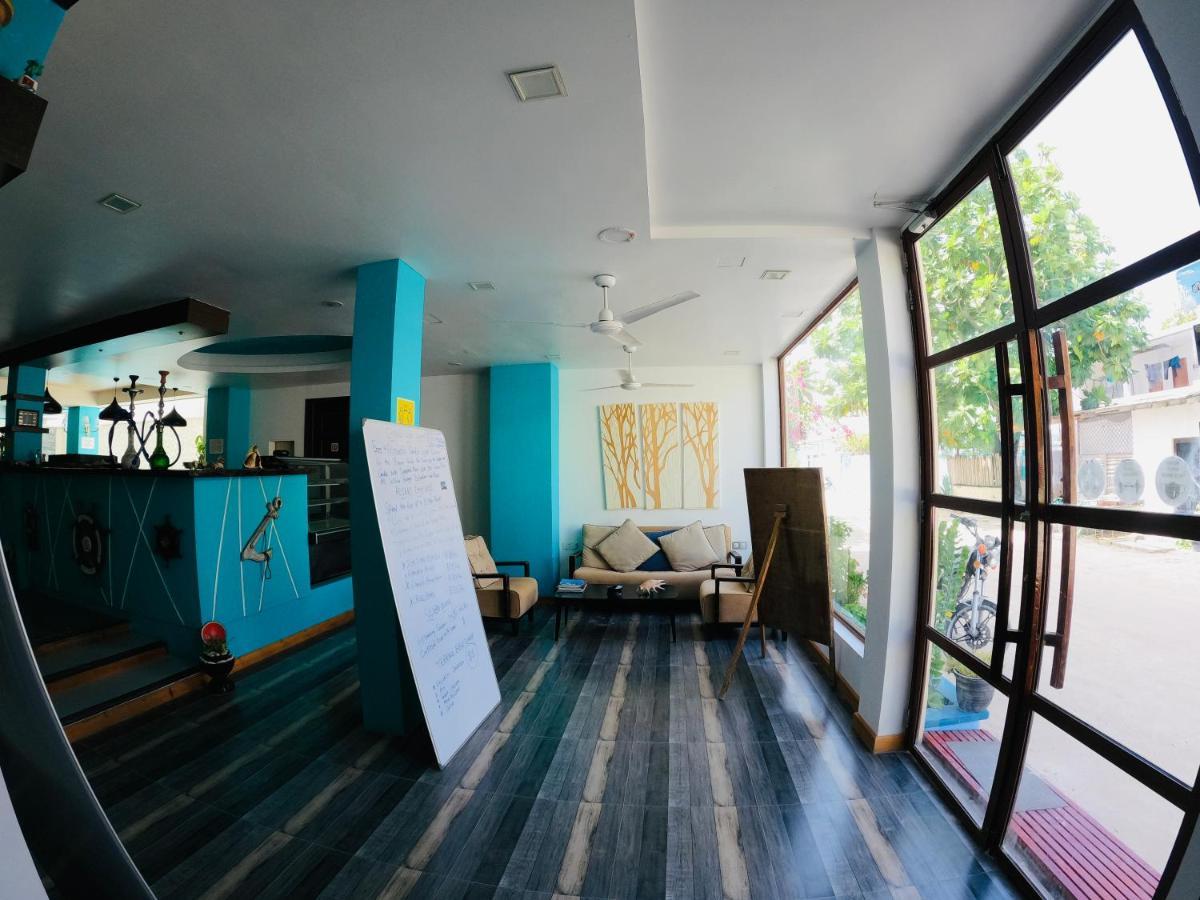 Aquzz Inn&Spa - Maldives Maafushi Esterno foto